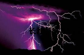 為什么有的地方用防雷箱，有的地方用防雷模塊，有什么深意？